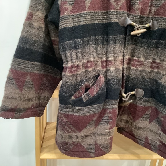 Rare Vintage 1990s NORTHWOODS Aztec Wool Blend Quilted Jacket Made in Canada - Picture 4 of 12